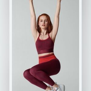 Fabletics - Burgundy Sports Bra & Leggings Set — Women's Activewear Medium